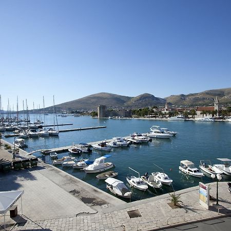 Apartments Riva Trogir Extérieur photo